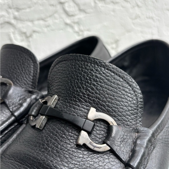 Ferragamo Grandioso Gancini Leather Loafers - Picture 2 of 10